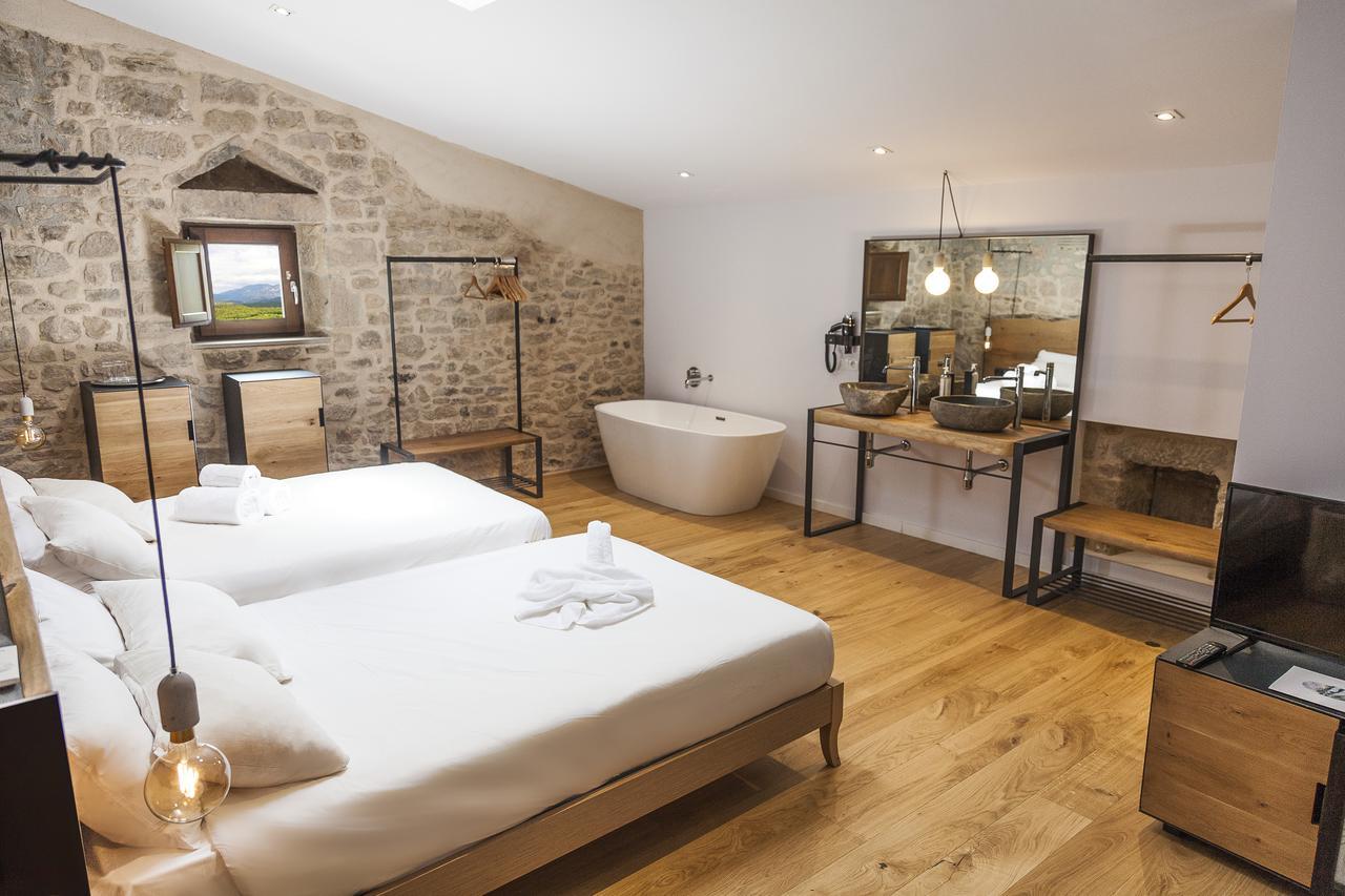 Lladurs Hotel Casa Albets מראה חיצוני תמונה
